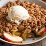 Healthy Breakfast Apple Crumble That Tastes Like Dessert, Fuels Like a Gym Bro 1 tmpte6dct9h