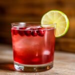 Cranberry Amaretto Cocktail (Your New Favorite Fancy-But-Easy Drink) 4 Cranberry Amaretto Cocktail